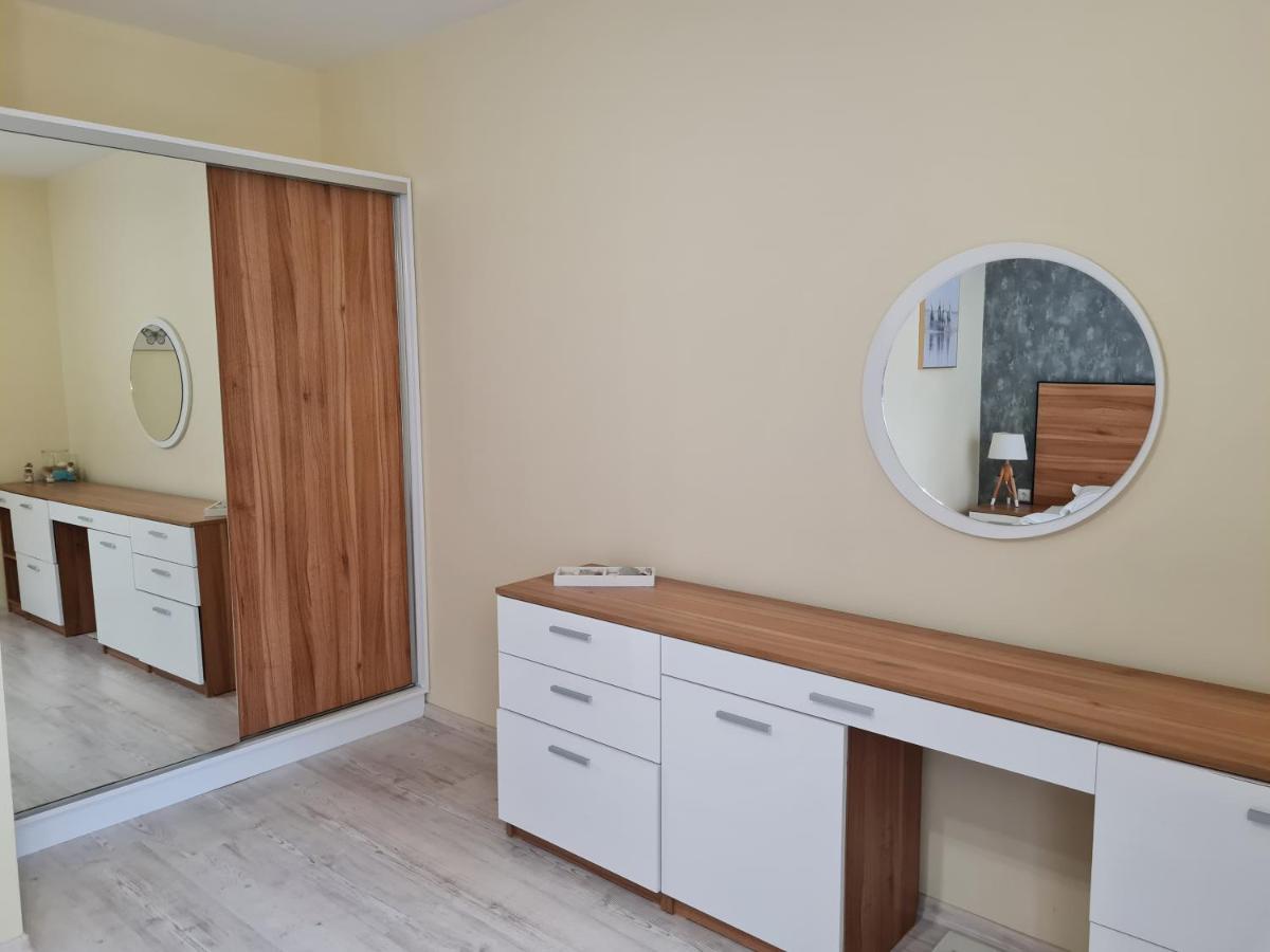 Ilarion 5 Studio At Top Center Варна Екстериор снимка