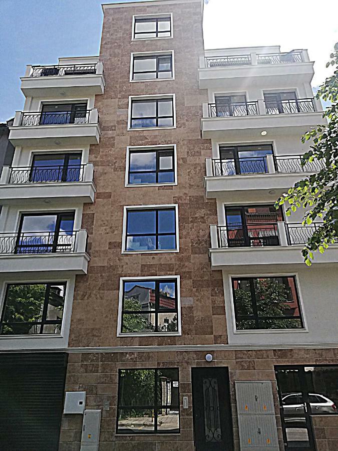 Ilarion 5 Studio At Top Center Варна Екстериор снимка