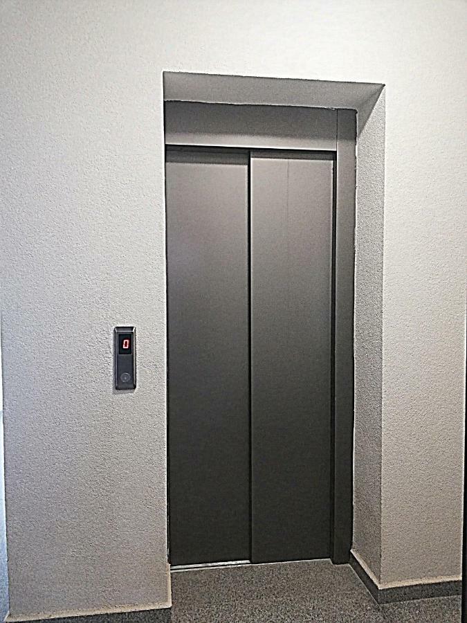 Ilarion 5 Studio At Top Center Варна Екстериор снимка