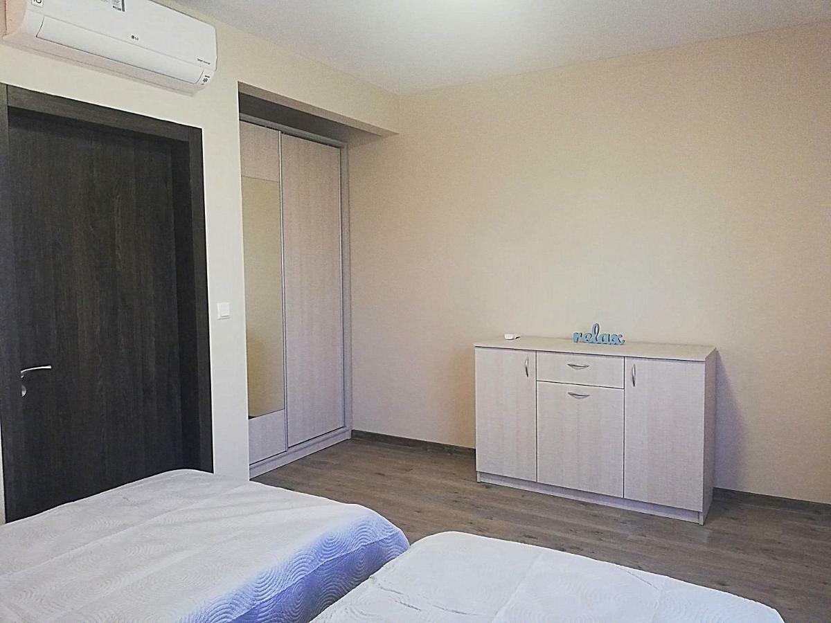Ilarion 5 Studio At Top Center Варна Екстериор снимка