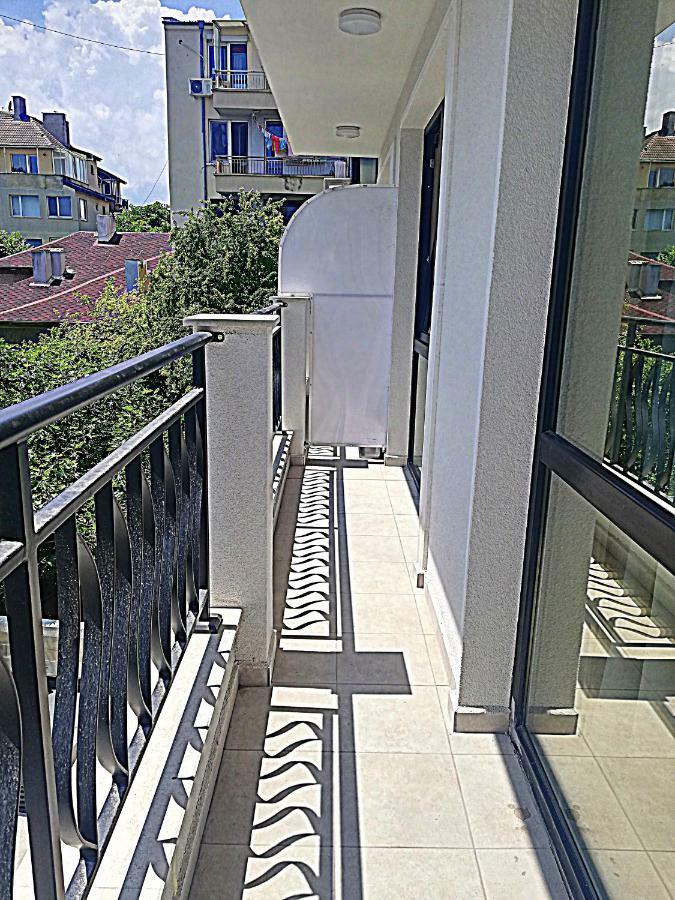 Ilarion 5 Studio At Top Center Варна Екстериор снимка